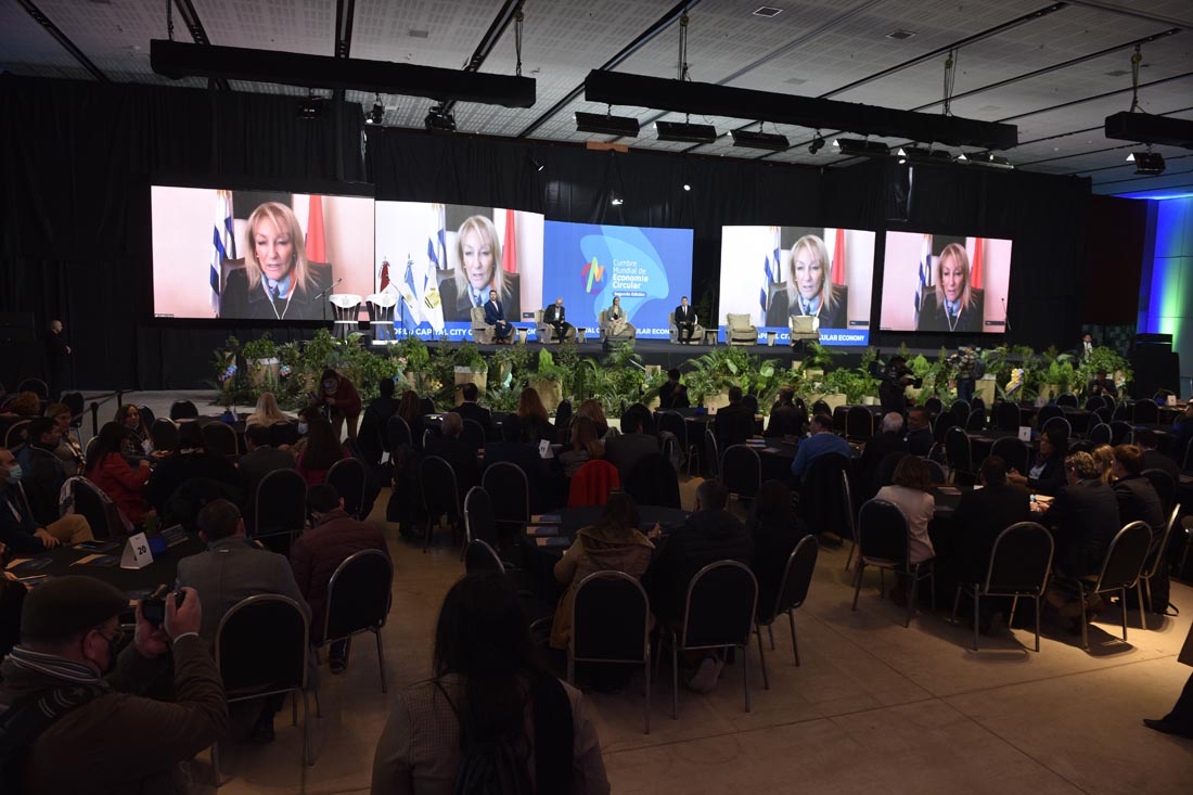 Apertura de la Cumbre de Economía Circular en el CCC ( Ramiro Pereyra /La Voz)