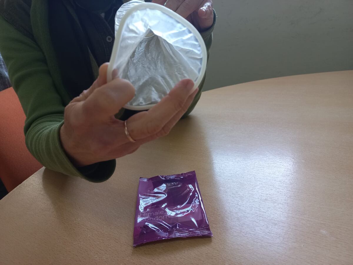 Preservativos vaginales.
