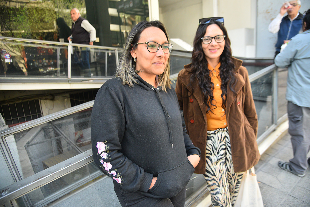 Vanesa, de barrio Mosconi, pagó los coseguros que ya están pactados de antemano entre la clínica y su obra social. (Pedro Castillo / La Voz)