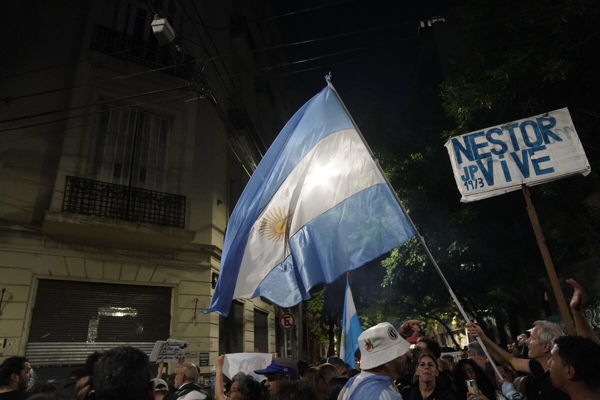 Elecciones 2025: las inmediaciones del departamento de Cristina Kirchner. (Clarín)