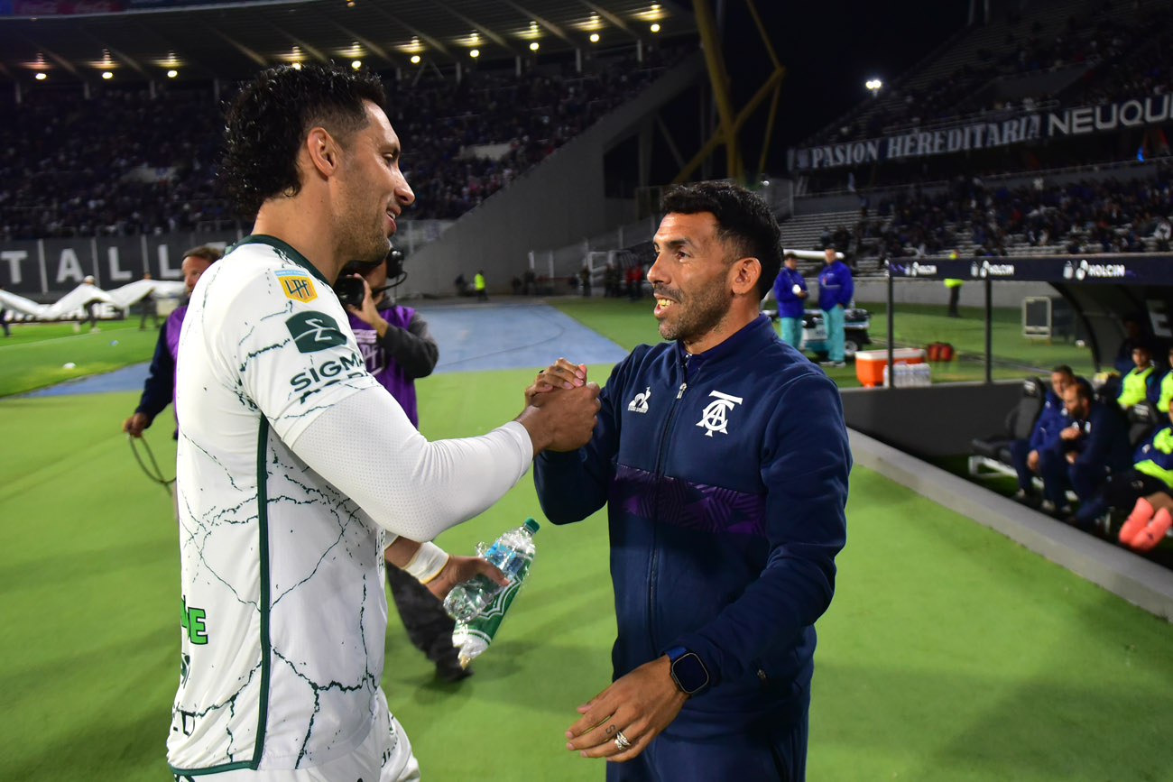 Talleres venció a Sarmiento en el estadio Kempes con gol de Nahuel Bustos. (Nicolás Bravo / La Voz)