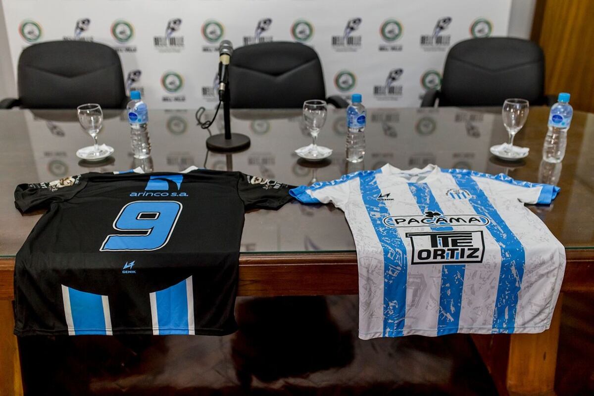 Presentación de José "Pepe" Sand, nuevo jugador del club Argentino de Bell Ville. (Municipalidad de Bell Ville).