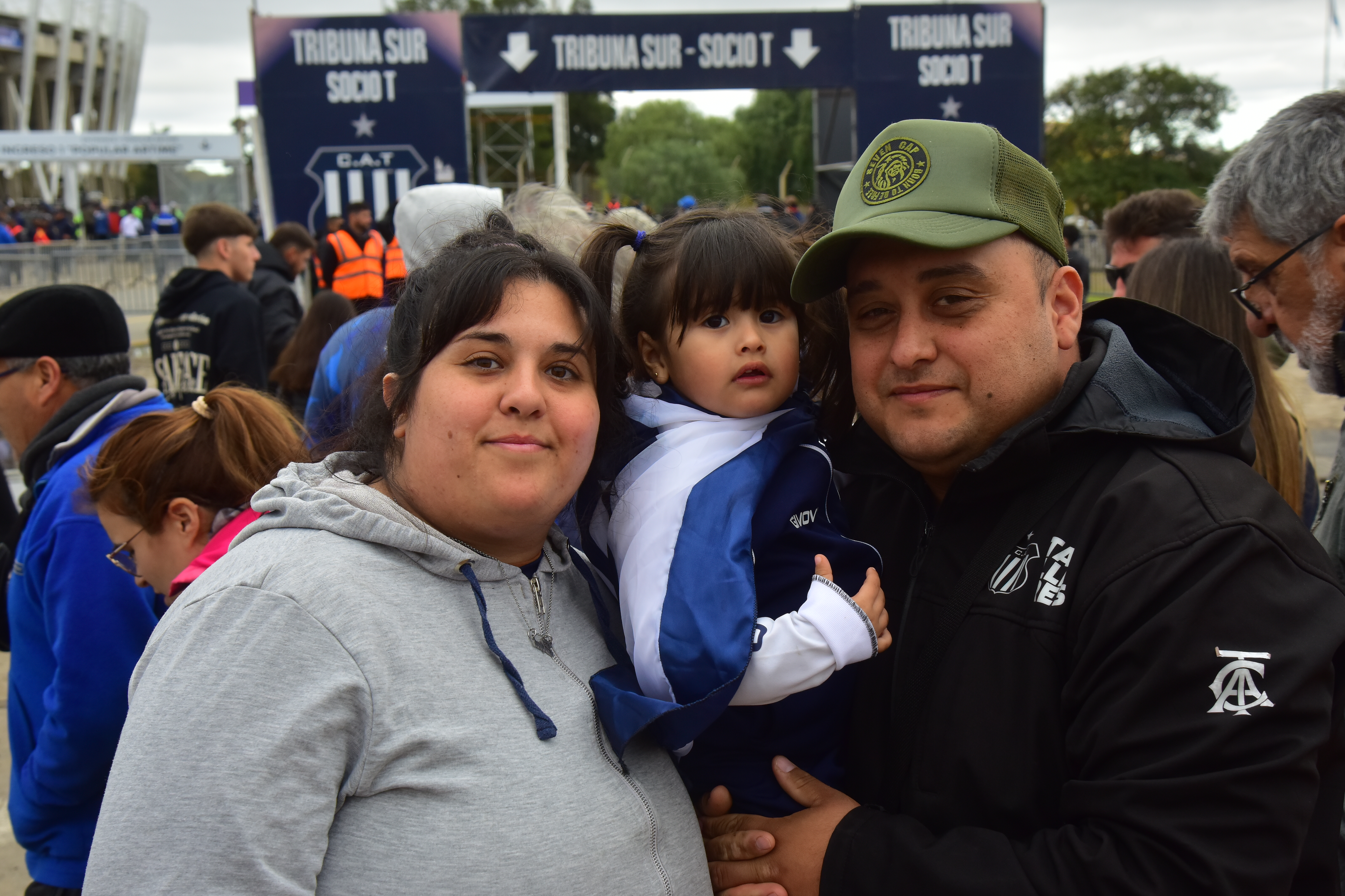 Cara 'e Cancha de Talleres en la previa del partido con Riestra. (Ramiro Pereyra / La Voz)