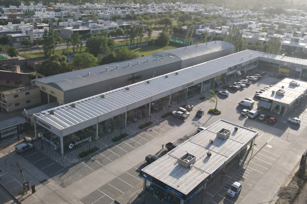 Es un espacio comercial con ambientes de diseño inspirados en nuevos materiales y en tendencias del mundo para el desarrollo de proyectos arquitectónicos.