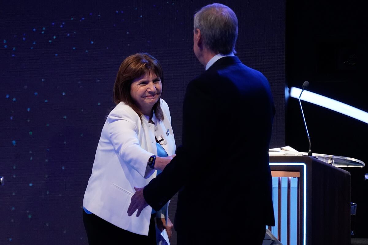Concluyó el primer debate presidencial obligatoria, realizado en Santiago del Estero. (Clarín)