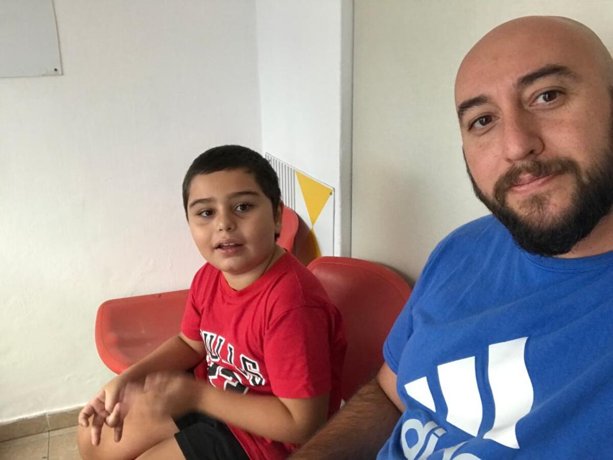 Martín Molina junto a su hijo Manuel.