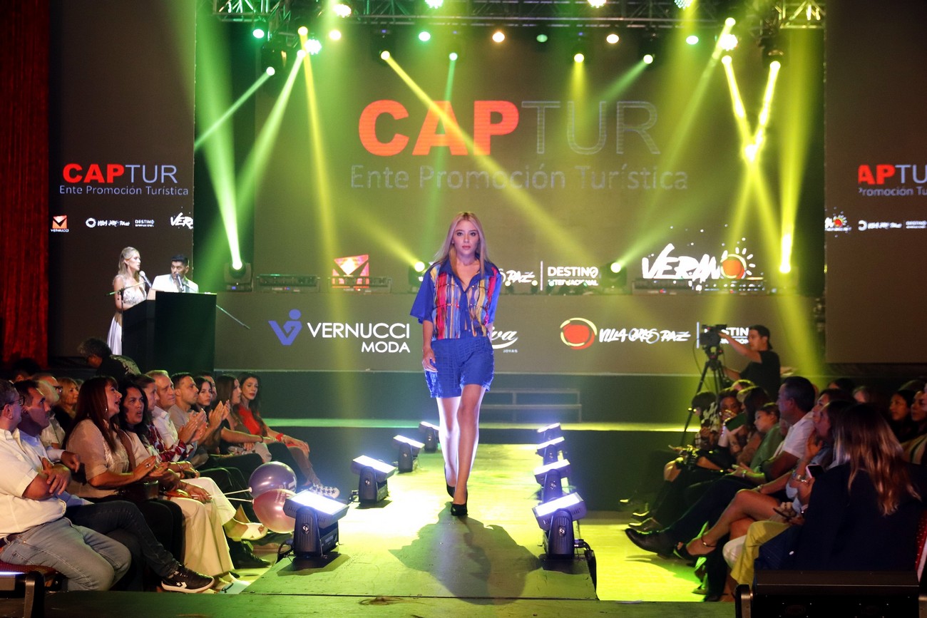 Desfile de Vernucci Moda en Espacio Mónaco en Carlos Paz.  (La Voz)