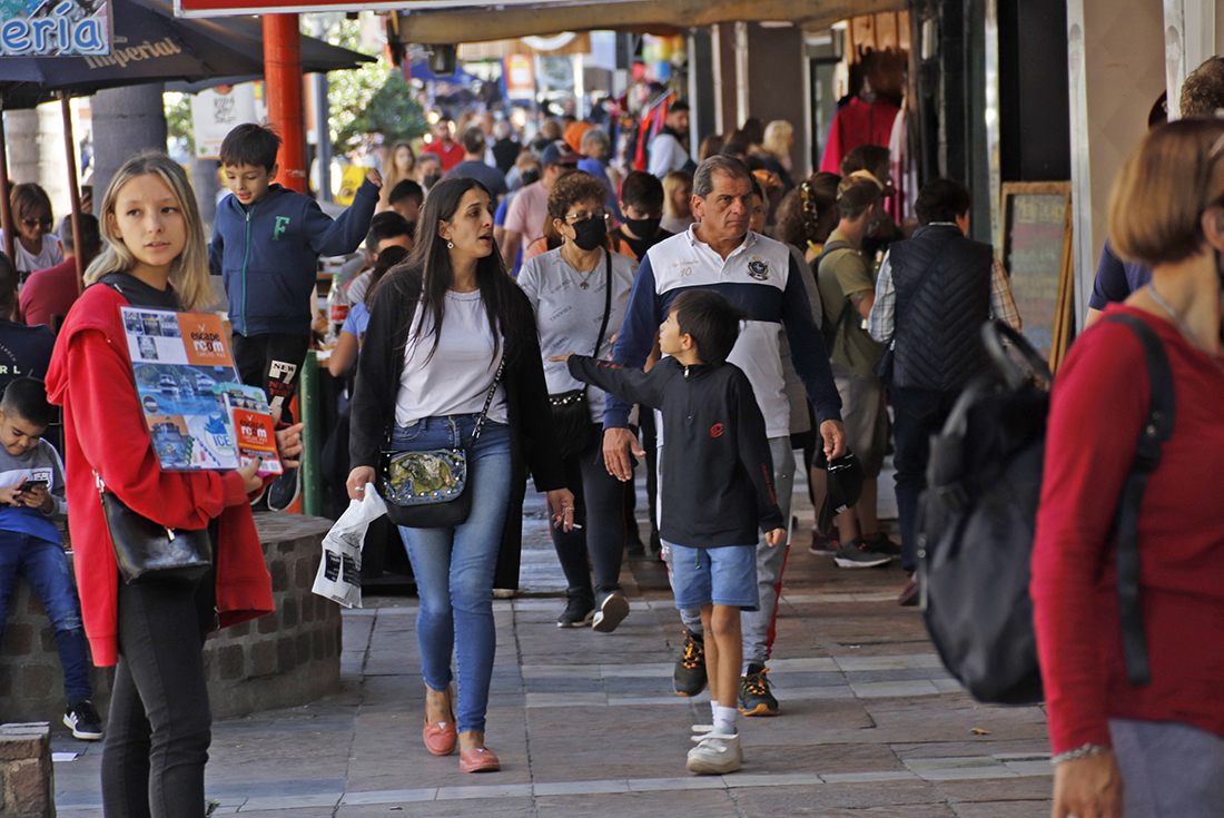 Muchos visitantes en Villa Carlos Paz, por Semana Santa. (La Voz)