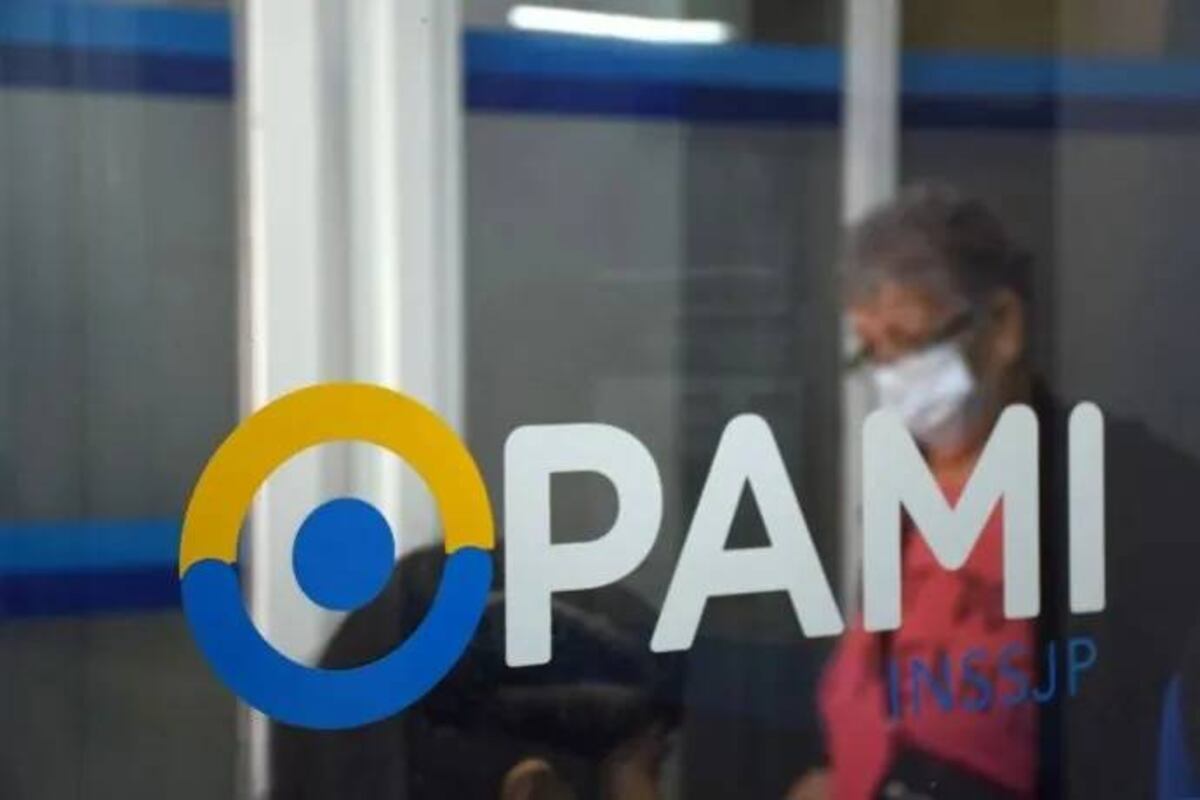 El trámite puede realizarse por la página oficial de Pami o en la agencia más cercana.
