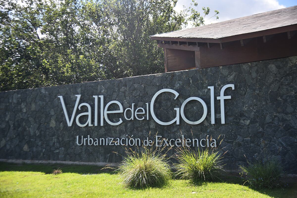 Valle del Golf. Country cordobés donde se realizó el operativo para detener a los familiares de Fito Macías, narco ecuatoriano prófugo. (Pedro Castillo / La Voz)