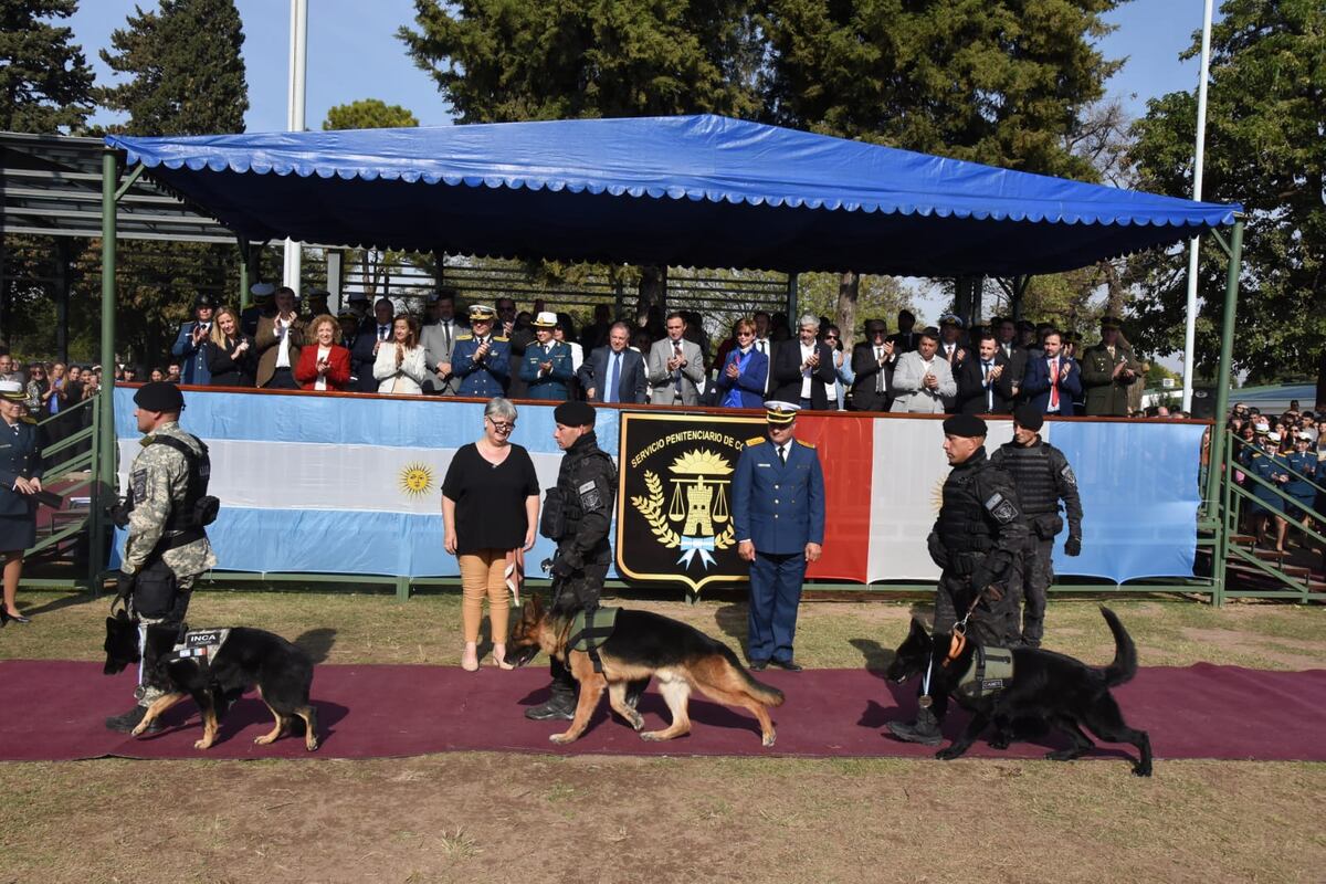 La perra Inca se retira de la Policía de Córdoba. (Provincia)