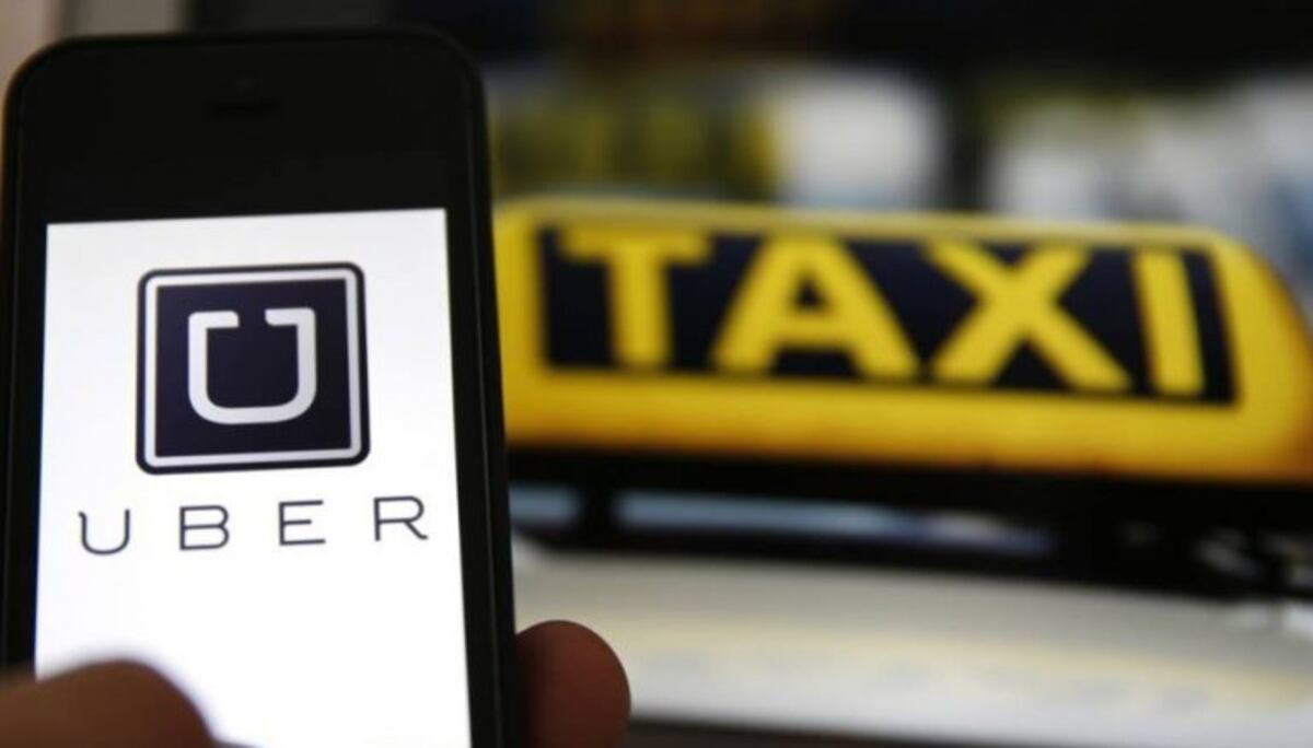 Parte de los choferes de taxis cordobeses rechazan la llegada de Uber a Córdoba. (La Voz)