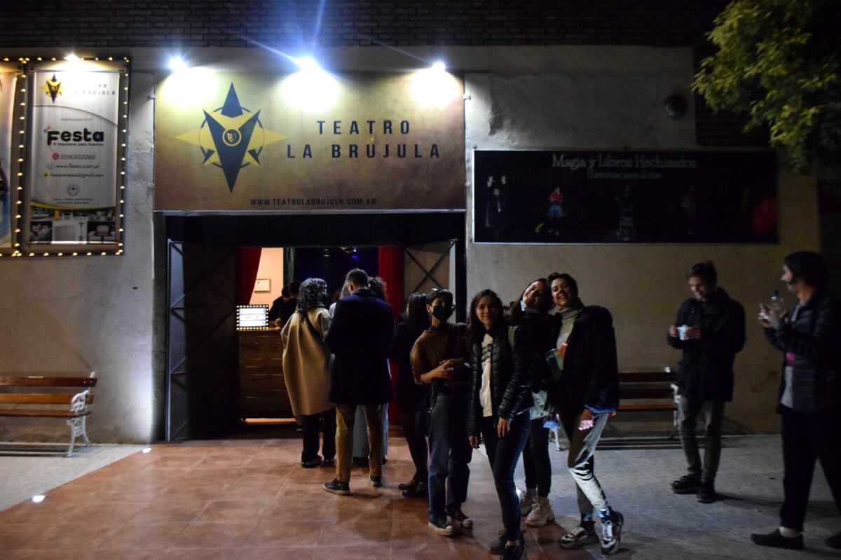 Teatro La Brújula (Gentileza Guadalupe Pedraza)