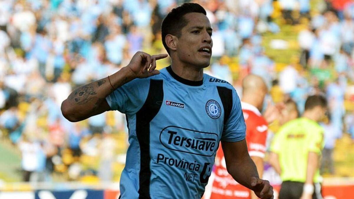 Belgrano derrotó a Colón en Santa Fe ponía un pie en la Copa Sudamericana de 2016.