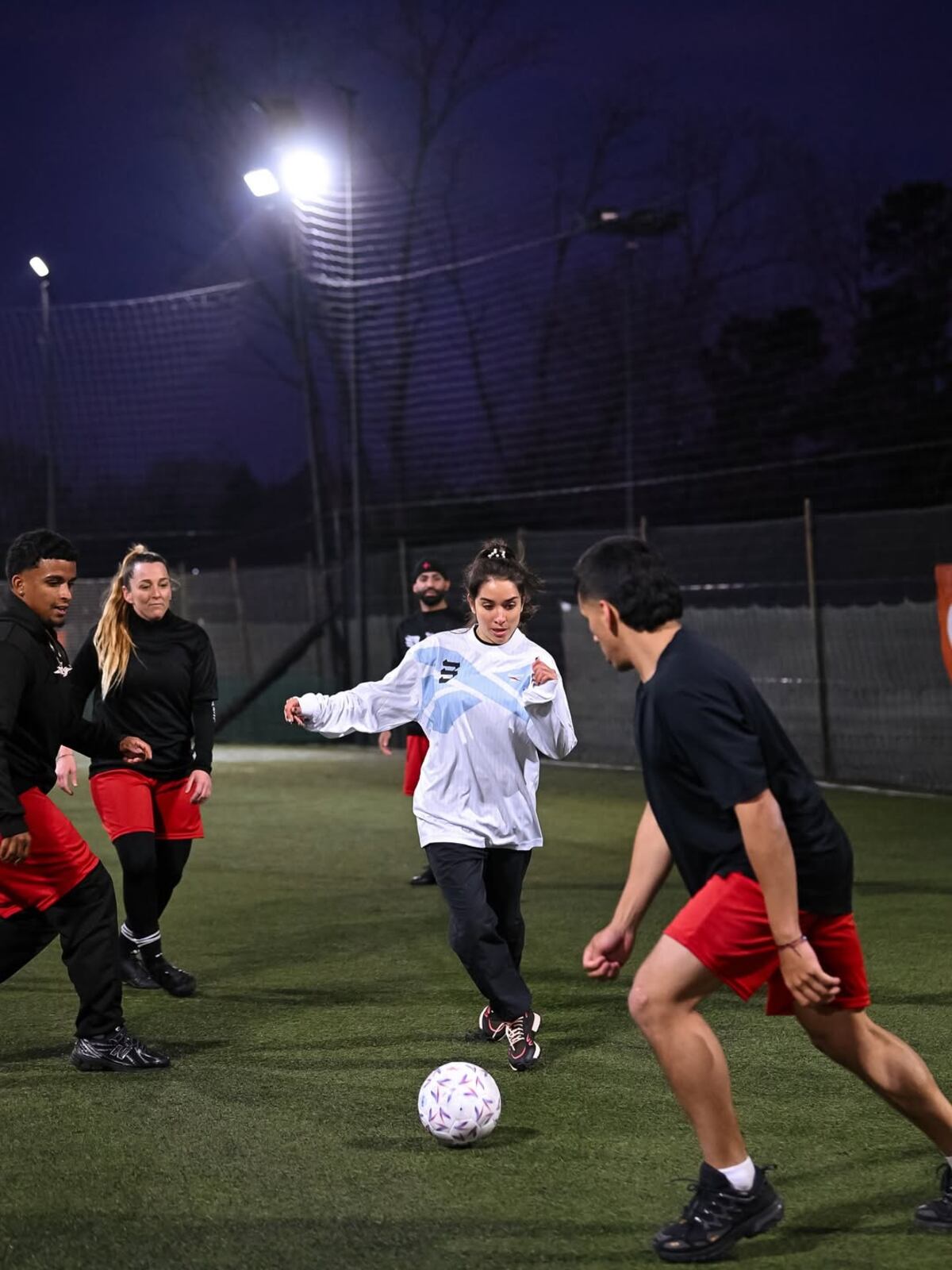 María Becerra jugó al fútbol con Arcangel (Instagram de María Becerra)