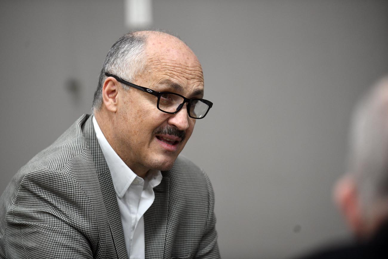 Rafael Ramírez Mesec entrevista al director de UNICEF Argentina. (Ramiro Pereyra /la Voz)
