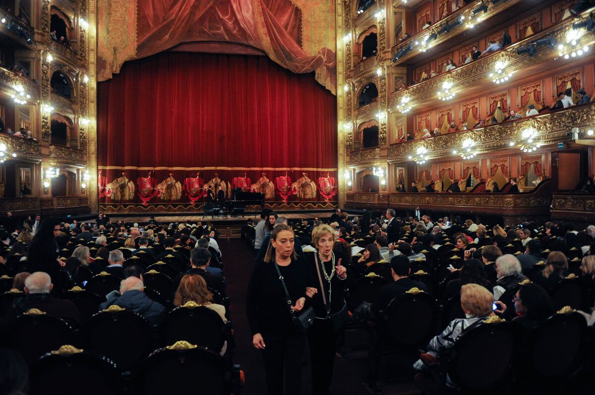 Martha Argerich
Teatro Colon, Ciudad de Buenos Aires . Argentina
Foto Federico Lopez Claro