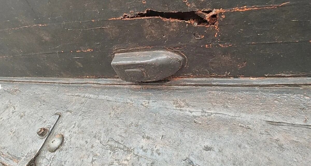 El Araucano, el velero que se usó en El Eternauta, quedó destruído en la costa (El Litoral / Gentileza Gente de Río)