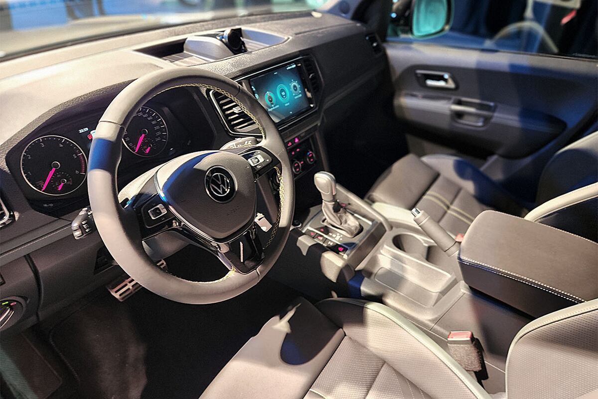 En términos de seguridad, ahora incorporó airbags frontales para conductor y acompañante, airbargs laterales y nuevos airbags de cortina, tanto delanteros como traseros.