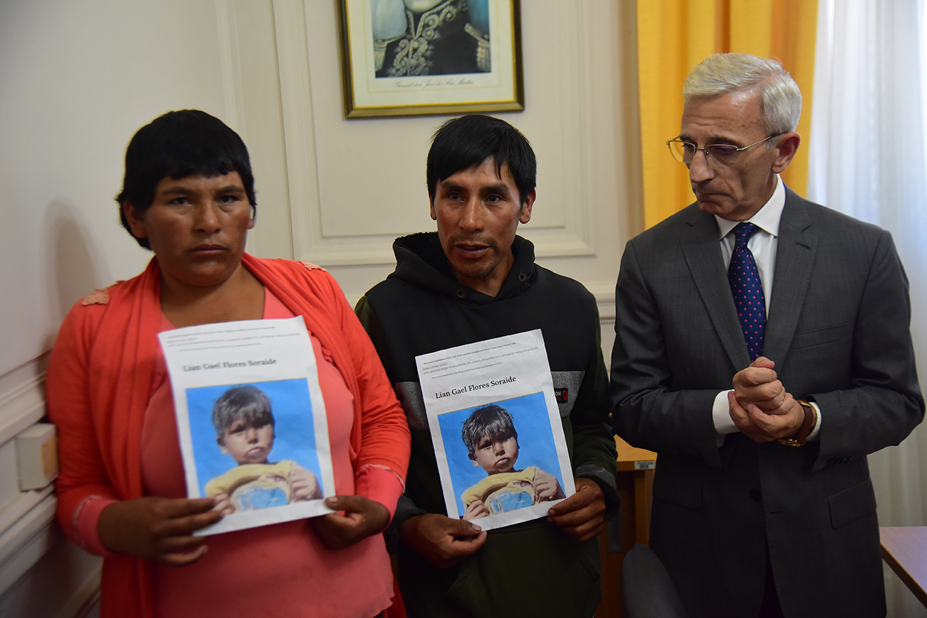 Los padres de Lian volvieron a pedir por la aparición con vida de su hijo. (Pedro Castillo / La Voz).