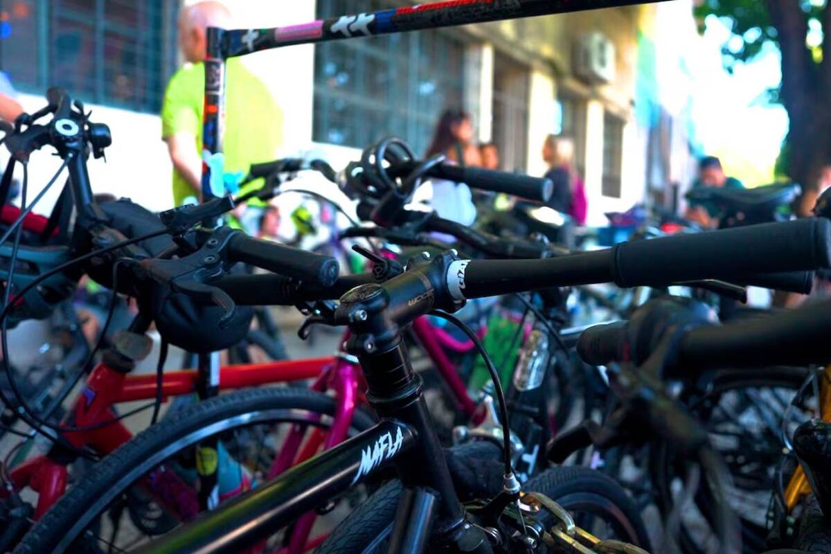 Bicipiantes brinda seguridad en las bicicleteadas para que la gente pueda sentirse protegida tanto por el tráfico como también por la inseguridad. (Foto: Agustina Ribó/Videolab)