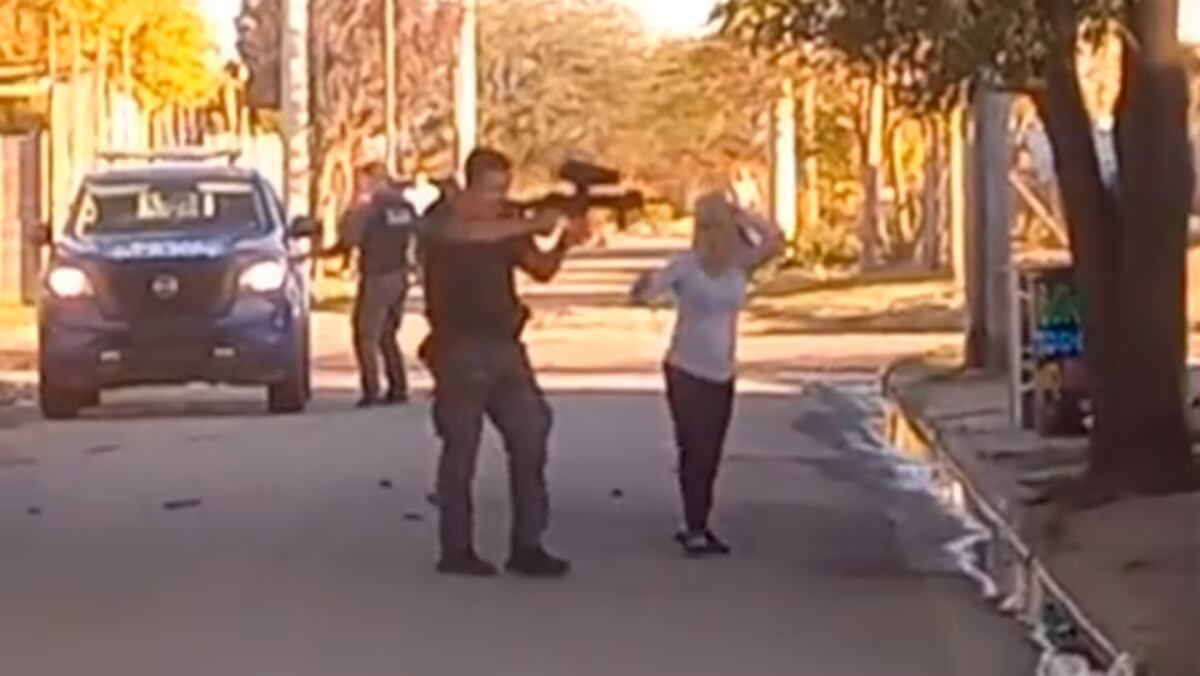 Una joven de 17 de años perdió un ojo durante la represión policial en barrio Zepa de Córdoba. (Captura)