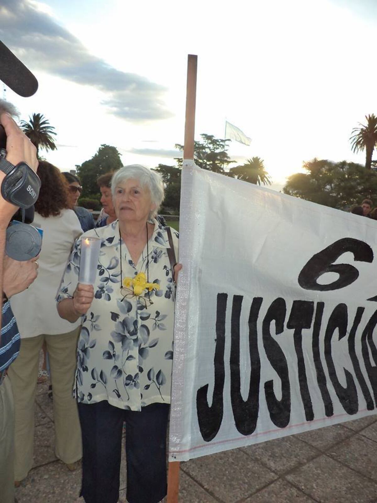 Laboulaye. Ana, en una de las marchas por pedido de justicia (Gentileza).
