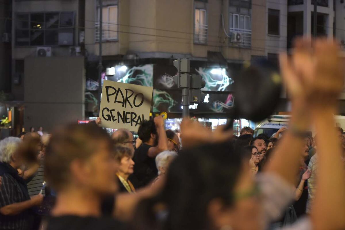 cacerolazo en patio olmos