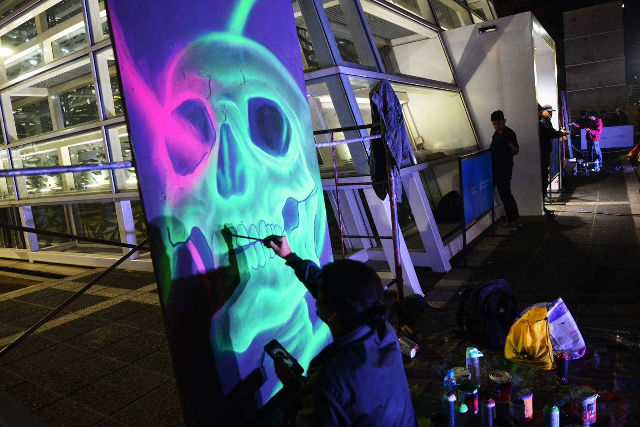 Con las pinturas que se realizan en los eventos se hará próximamente la primer muestra de arte del museo Metropolitano de Arte Urbano . Foto Javier Ferreyra