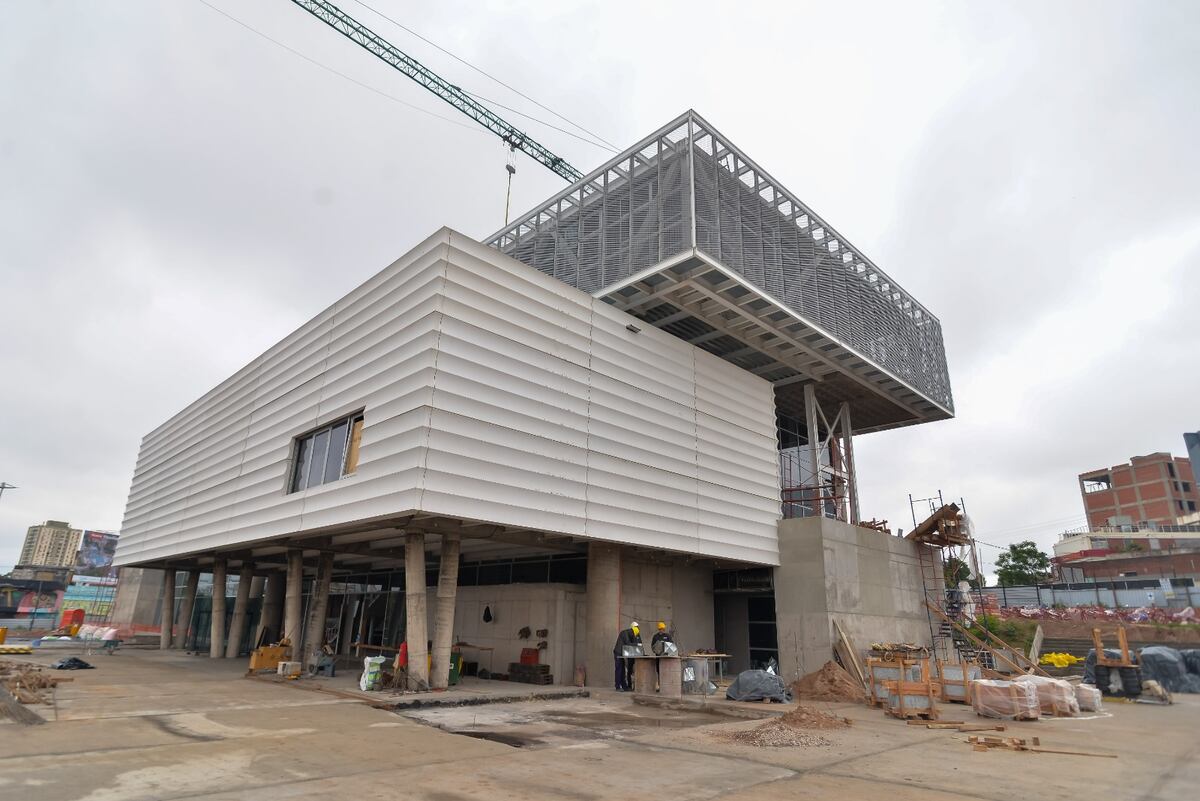 Avanza la obra de la nueva sede del Concejo Deliberante de Córdoba, en la zona del ex Abasto, en avenida Costanera (Municipalidad de Córdoba).