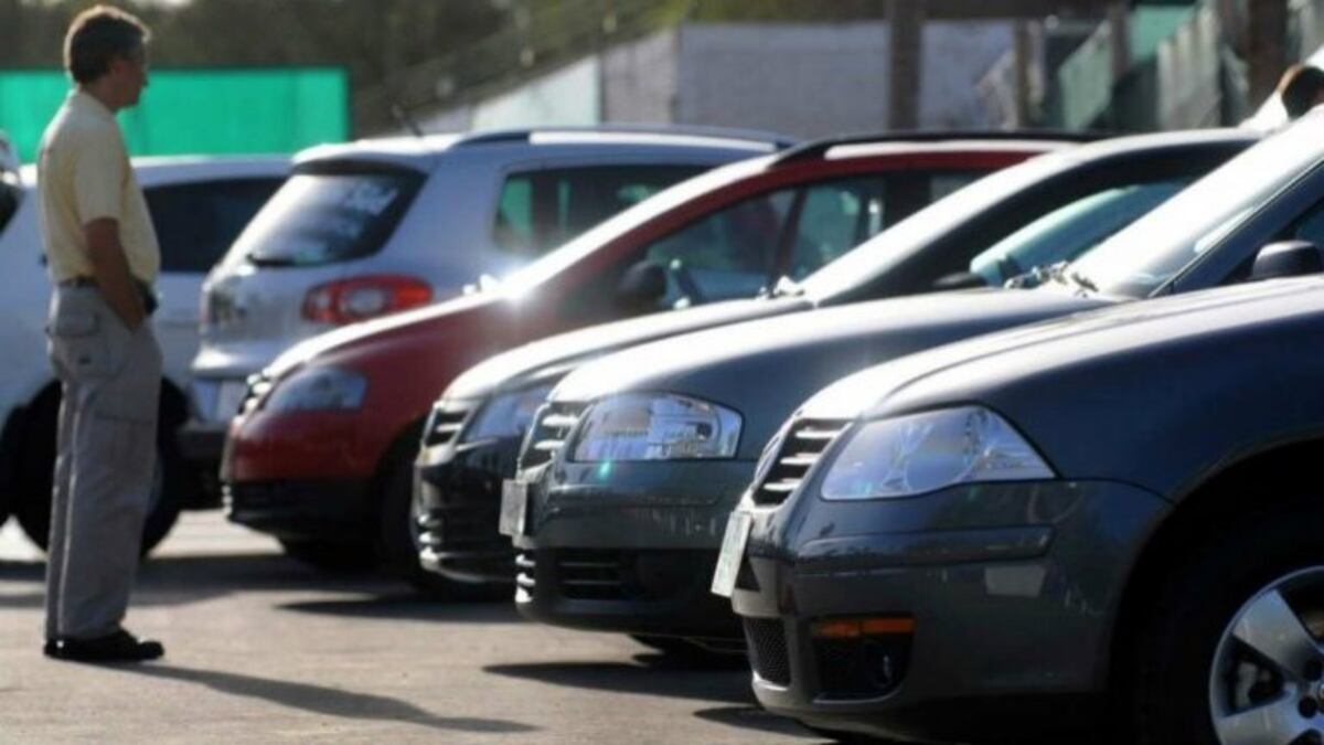 Antes de comprar un auto es necesario realizar ciertas averiguaciones sobre la agencia vendedora. (La Voz)