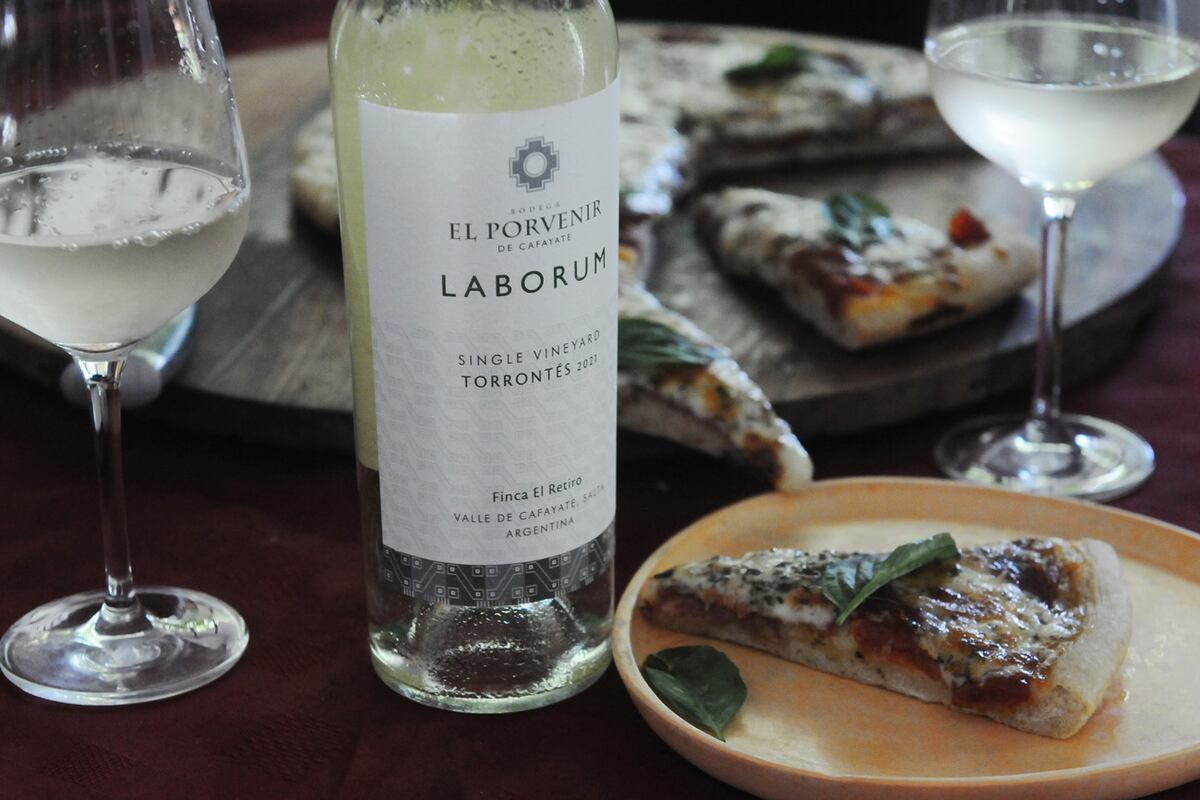 Vinos blancos y rosados ideales para el verano (Javier Ferreyra/ LVI).