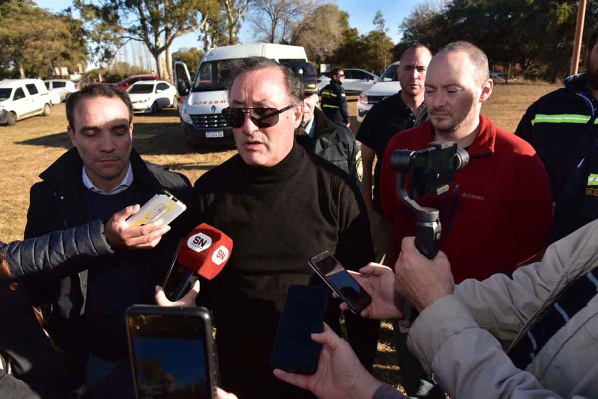 El fiscal René Bosio en el lugar donde encontraron el cuerpo de la mujer, este martes (La Voz)