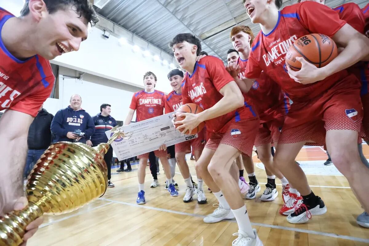 Bochas de Colonia Caroya sigue su crecimiento, fue campeón de la Copa La Voz en el Centenario de la ACBB y jugará la Liga Argentina y la Liga Femenina Nacional. (@germanlr73 / ACBB)