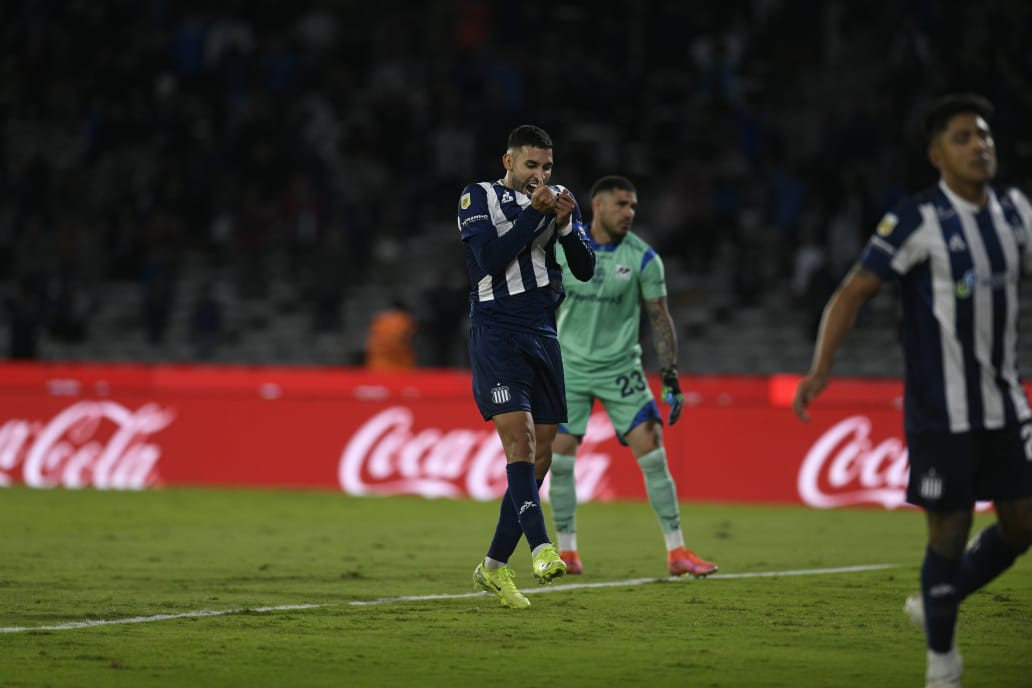 Talleres venció a Gimnasia y Esgrima de La Plata. (Facundo Luque / La Voz).