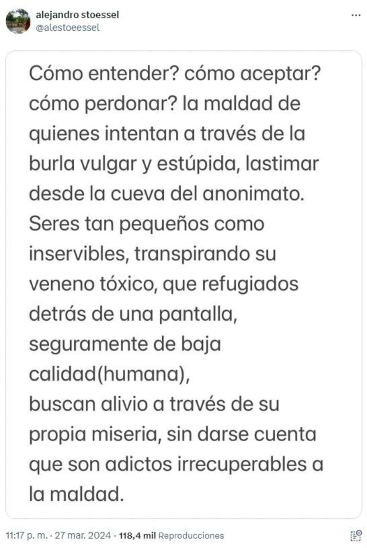 El mensaje que publicó de Alejandro Stoessel.