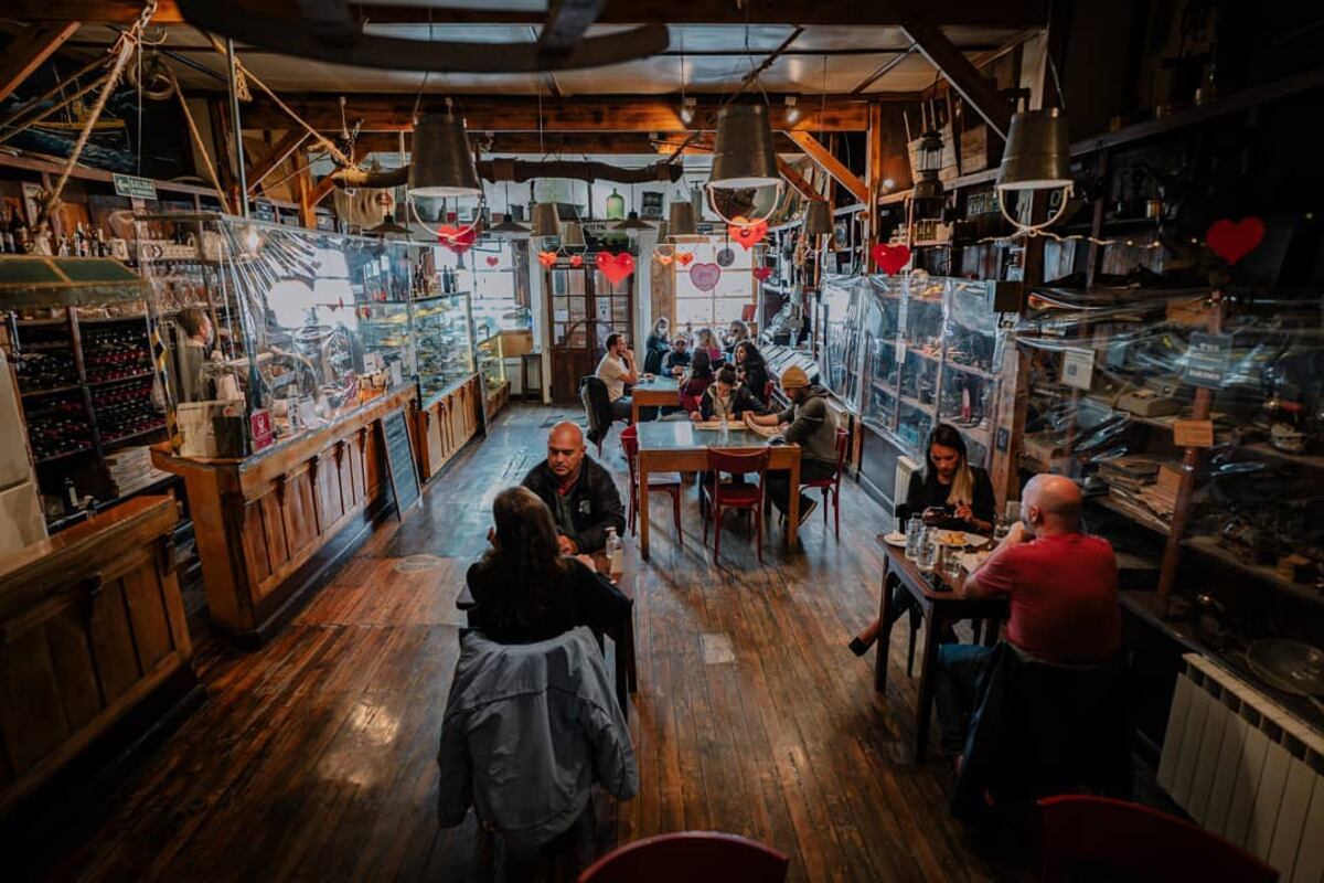 Almacén Ramos Generales, el lugar que mantiene viva la historia de Ushuaia. (Gentileza Almacén Ramos Generales)