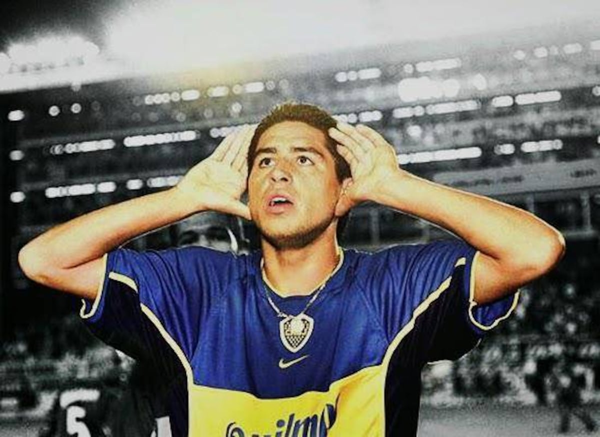 Festejo. En abril de 2001, Juan Román Riquelme hizo el festejo del Topo Gigio, frente al palco presidencial de Boca, donde estaba Mauricio Macri. Allí, comenzó la enemistad. (La Voz / Archivo)