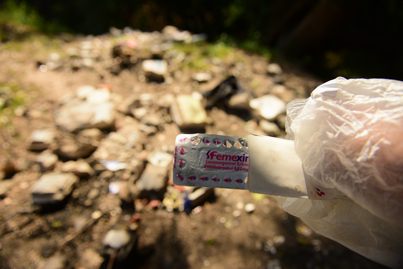 El microbasural fue revuelto para hallar los restos de Camila Merlo. (José Gabriel Hernández / La Voz)