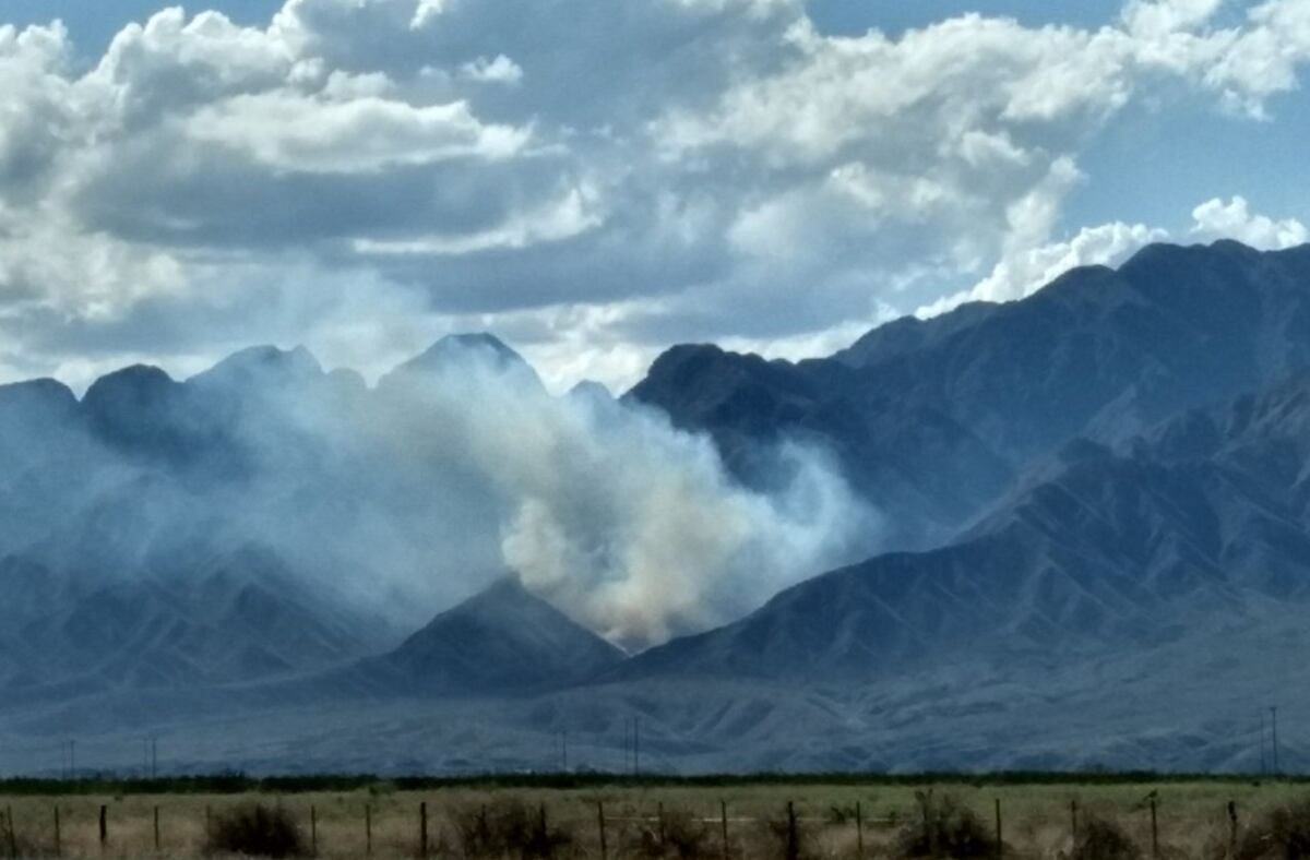 No apagaron una fogata y desataron un incendio en Blanco Encalada