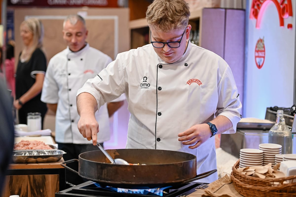 Aquiles González Sviatschi, ex MasterChef, en la Expo Delicatessen & Vinos de 2024 (Gentileza Aquiles González Sviatschi)