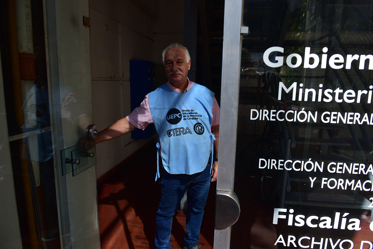 Monserrat lidera el gremio de los docentes, pero hay sectores internos que desconocen su conducción. (Ramiro Pereyra / La Voz)