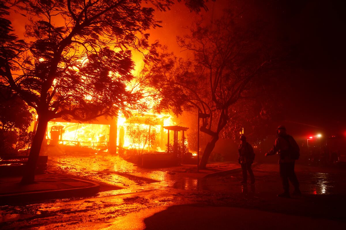 Impactantes incendios en California y parte de los Estados Unidos. (AP)