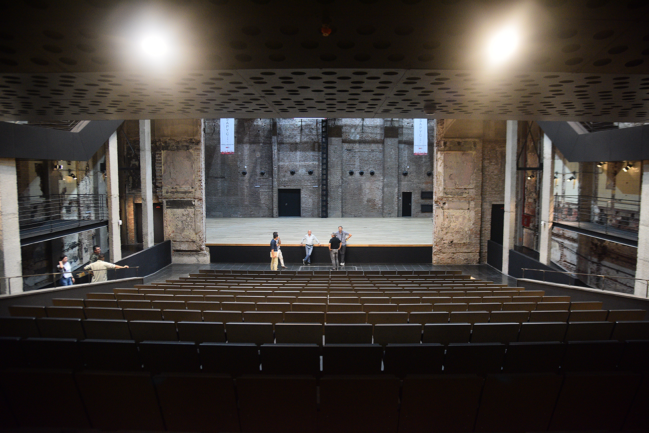 Avance de la obra de recuperación del teatro comedia. Foto: (Pedro Castillo / La Voz)