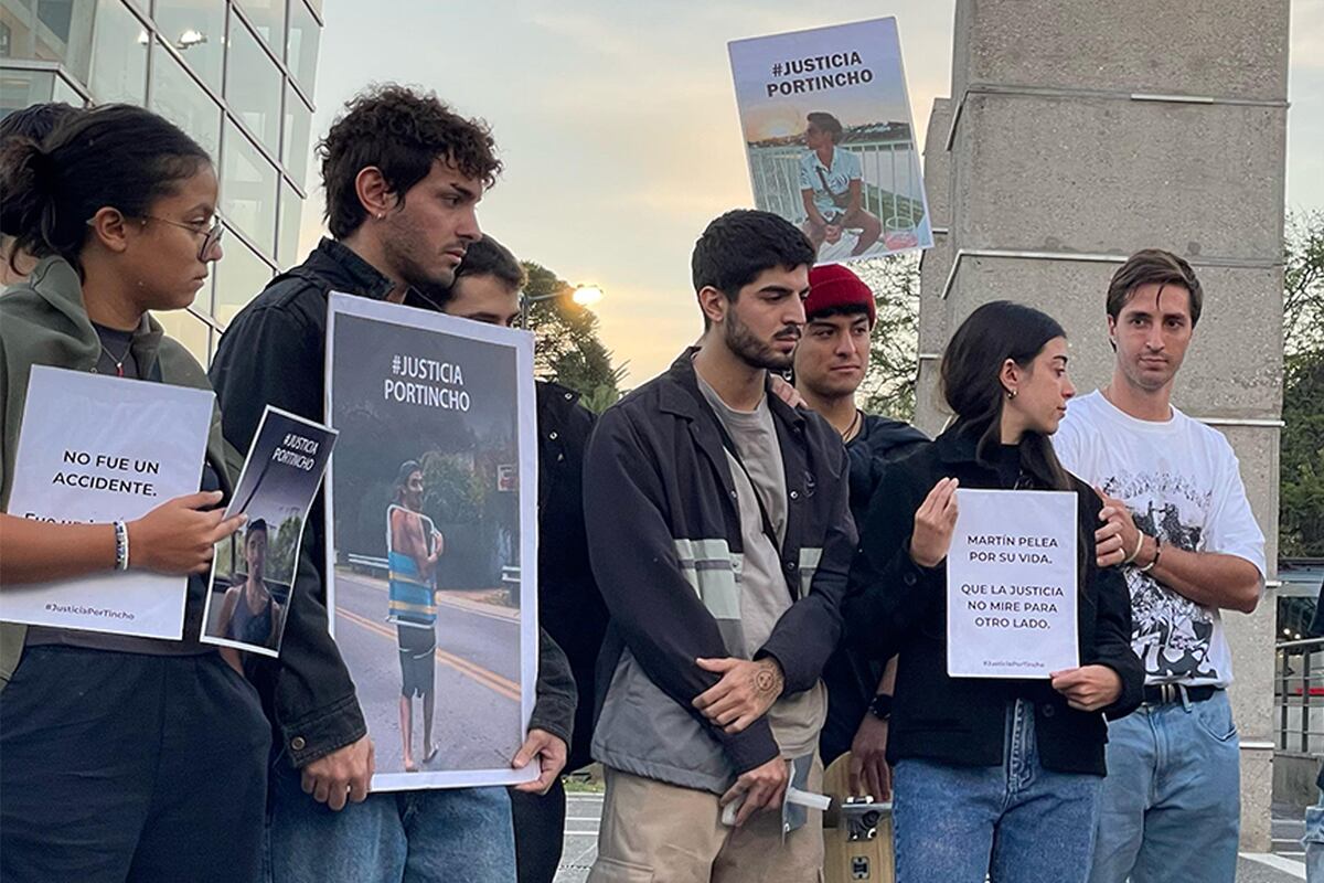 A un mes del brutal ataque a Martín Cáceres, sus amigos le dedicaron unas palabras. (La Voz)