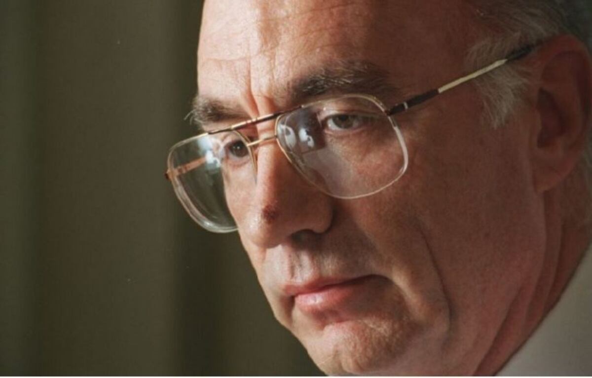 Eduardo Bauzá (Web)