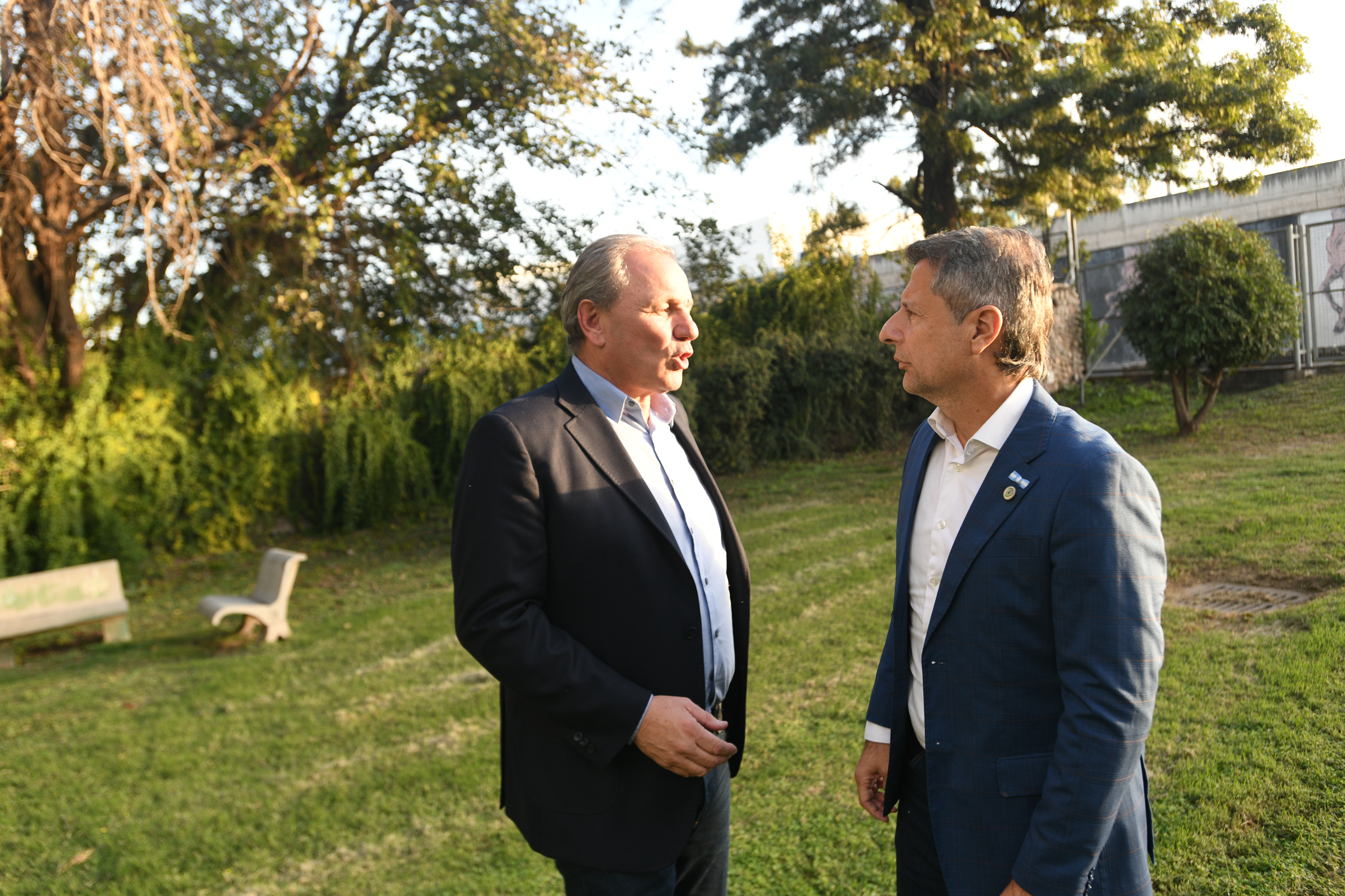 Diálogo. El intendente de San Francisco, Damián Javier Bernarte, coincidió con su colega, el intendente de Rio Cuarto Guillermo de Rivas, sobre la caída de los ingresos de los municipios. (Javier Ferreyra)