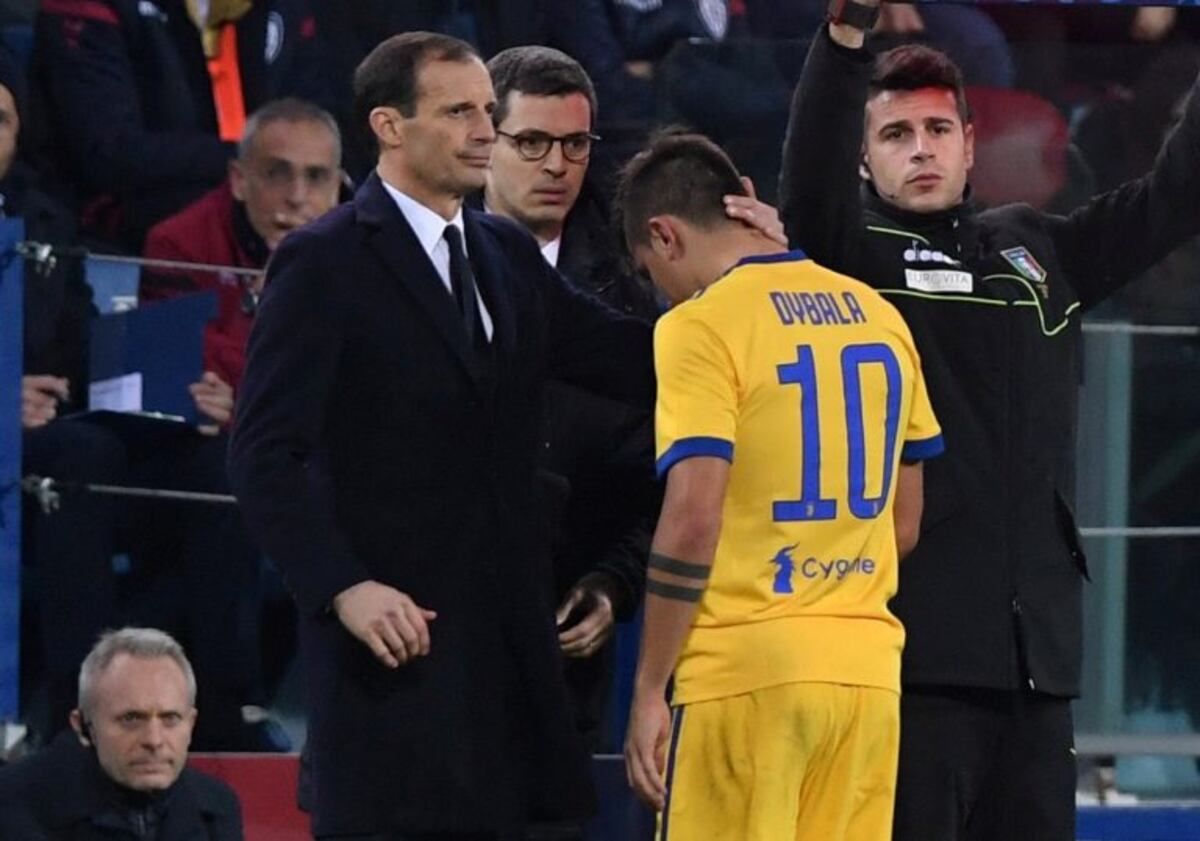 El nuevo DT Allegri junto a Paulo, en su anterior ciclo en el club. (Reuters/Alberto Lingria)