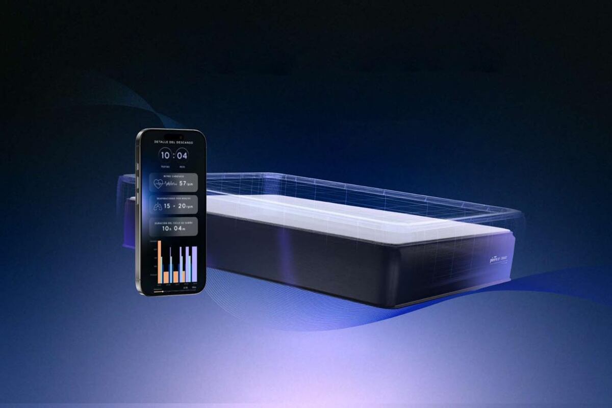 Su diseño y tecnología permiten monitorear la postura corporal, las fases del sueño y la calidad de la recuperación alcanzada durante la noche.