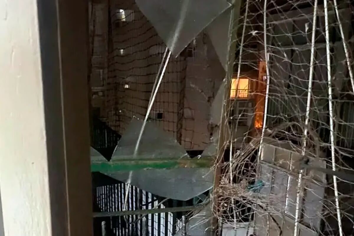 Mar del Plata. El ladrón, de 28 años, cayó al vacío desde un cuarto piso. (Gentileza Infobrisas)
